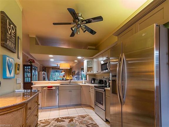 4th image of 2390 Bayou Ln #7605