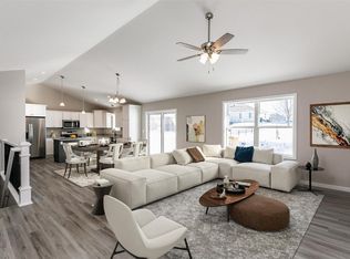 445 Council St, Anamosa, IA 52205