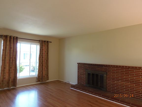 2nd image of 447 Country Club Dr