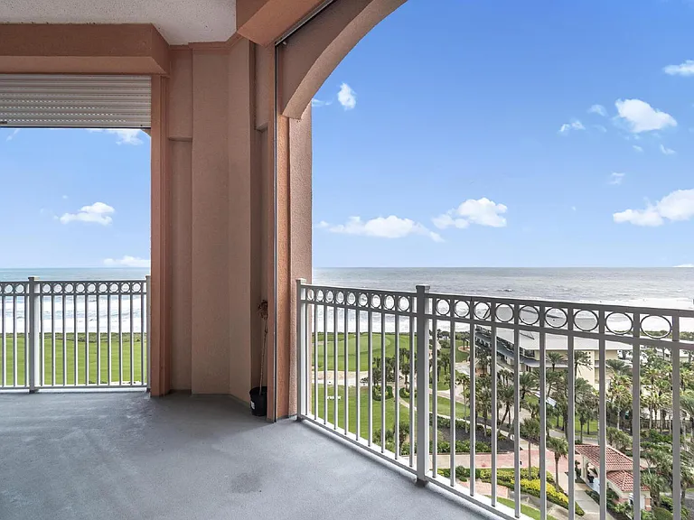 200 Ocean Crest Dr #1111 — Photo 42