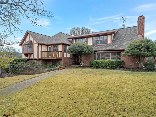 182 Woodland Cir, China Spring, TX 76633