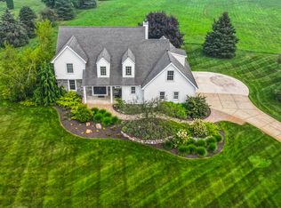 103 Bridle Path Ln, Niles, MI 49120