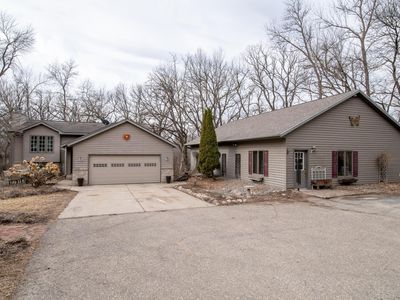 2158 Mingoview Dr, Wanamingo, MN, 55983