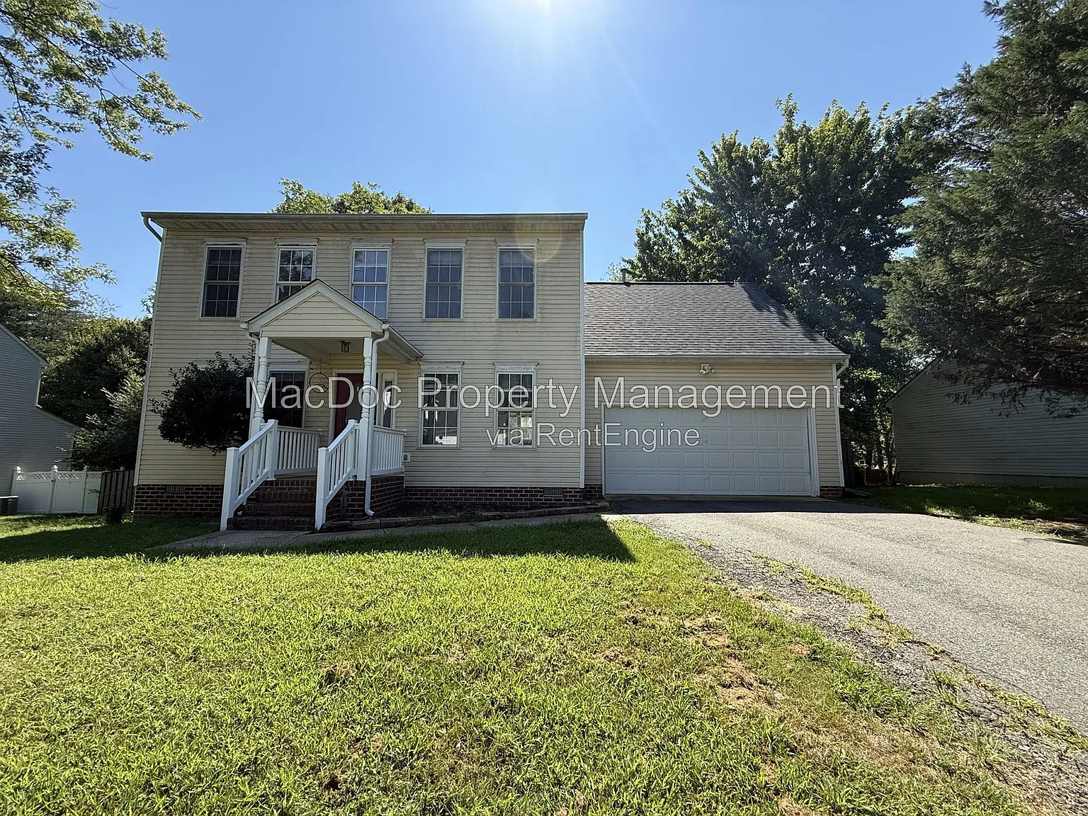 5 bed, 2.5 bath, 1996 sqft, $2,795 — Photo 2