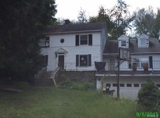 201 Crane Rd, Carmel, NY 10512