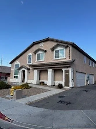 2 bed, 2.5 bath, 1000 sqft, $1,849 — Photo 1