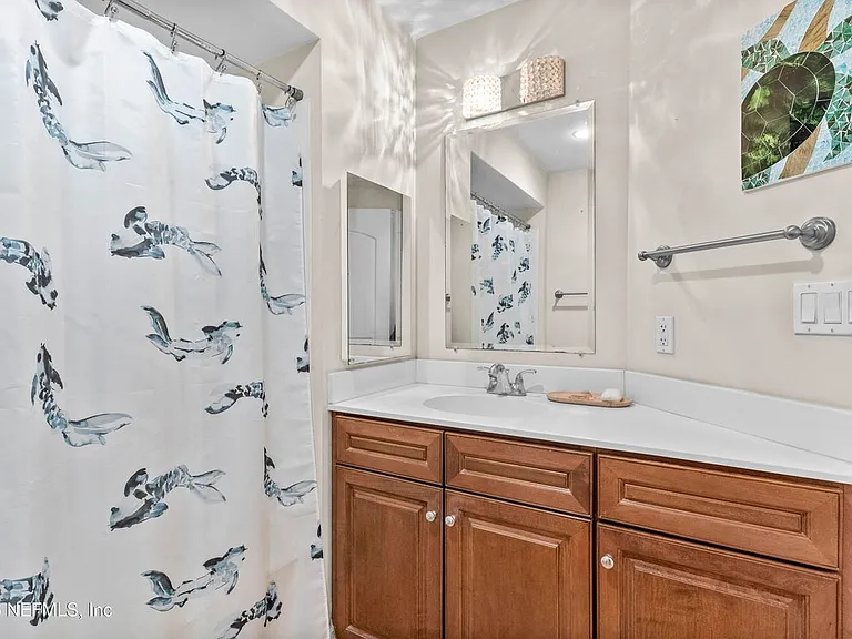 525 3rd St #301 — Photo 37