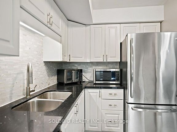 4th image of 78 Stewart Maclaren Rd #78