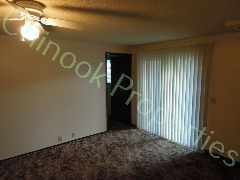 2506 Jeppesen Acres Rd — Photo 6
