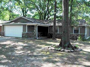 19 Northwood Dr, Conway, AR 72034