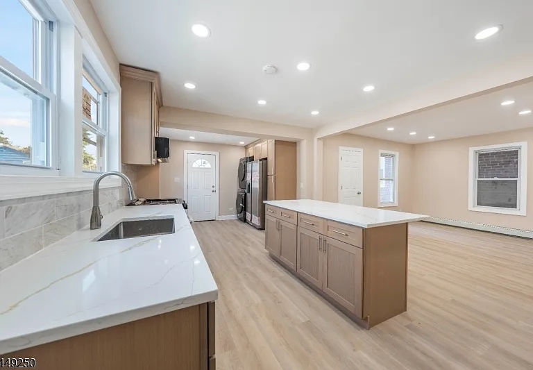 49 Caldwell Pl — Photo 5