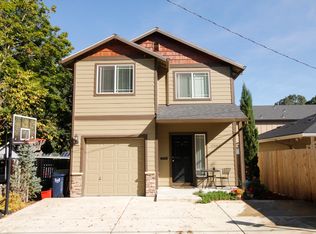 17487 Alexander St, Beaverton, OR 97003