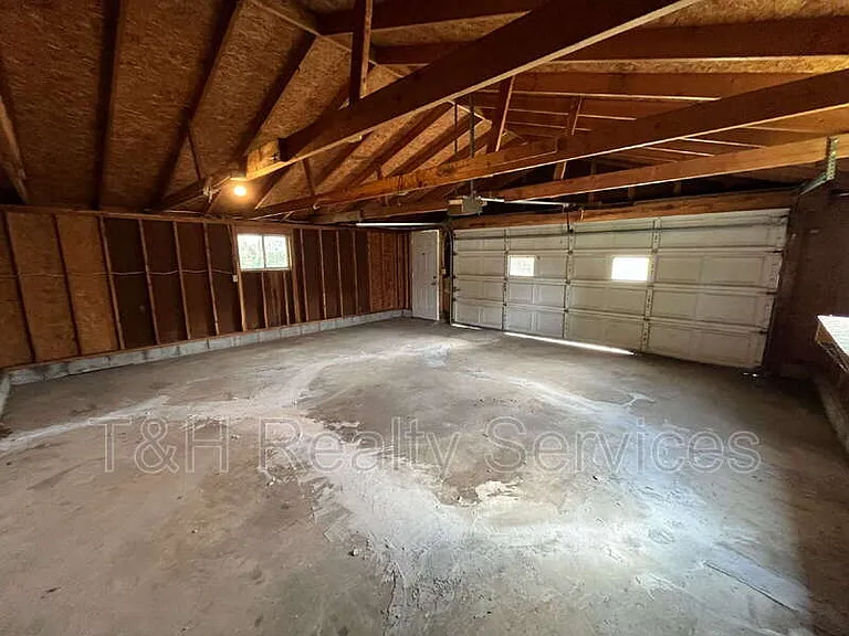 1534 Dawson St — Photo 9