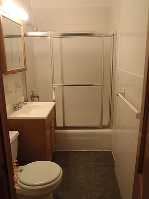 Rented by UWS Apartments | media 58