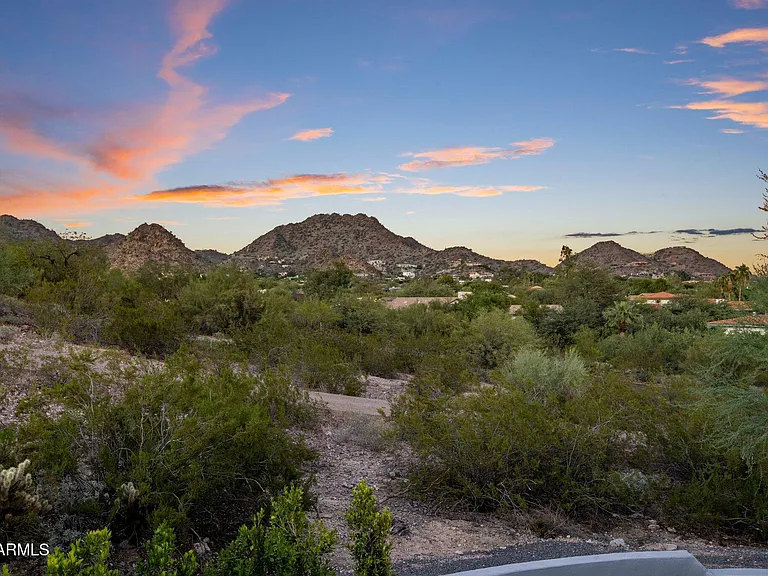3282 E Palo Verde Dr — Photo 100