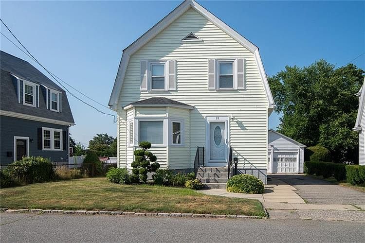 1st image of 18 Callender Ave