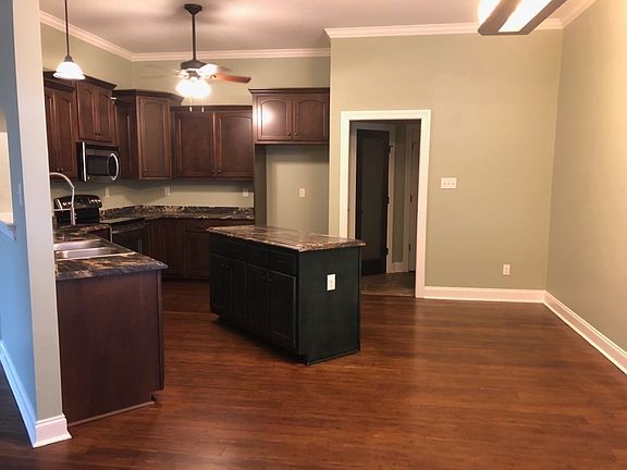 4th image of 4117 Chelsea Wood Cv