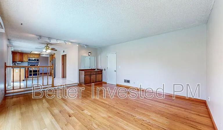 848 Sprucewood Ct — Photo 25