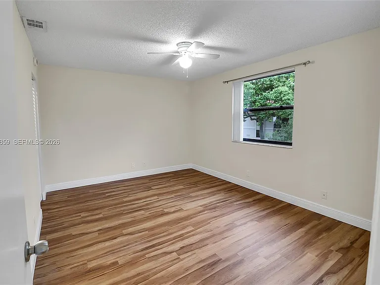 10111 W Sunrise Blvd #303 — Photo 13