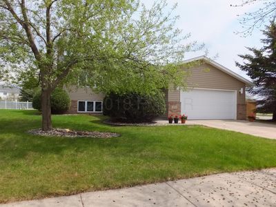 3926 4th St S, Moorhead, MN, 56560