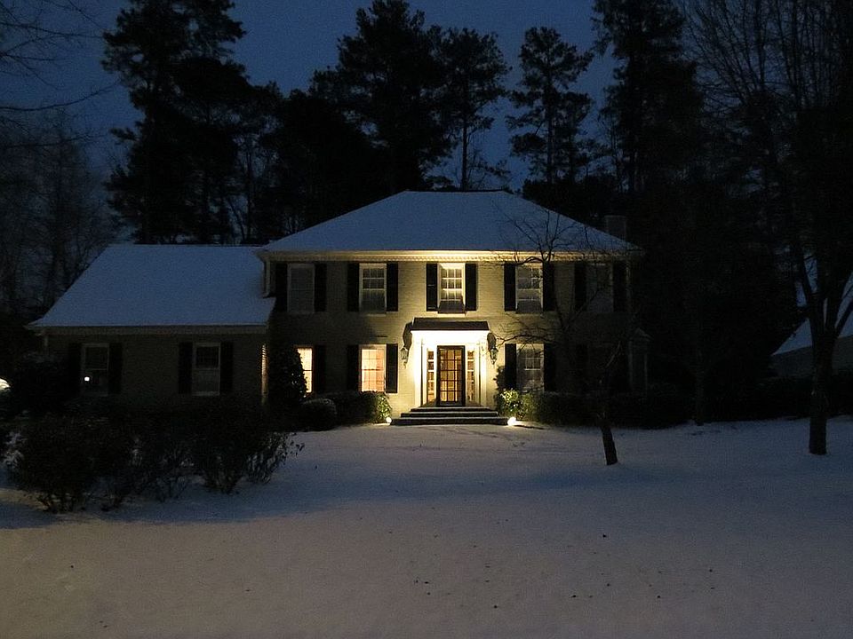 2nd image of 4382 Nassau Way NE