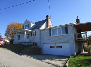 400 Maple St, Roaring Spring, PA 16673