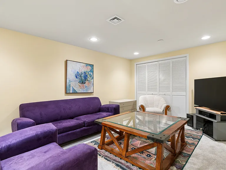 196 Treescape Dr #4B — Photo 20