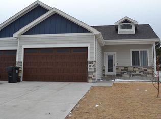 1210 Phipps Ave, Cheyenne, WY 82001