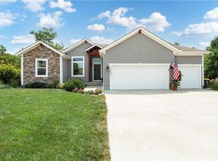 12822 Woodland Ave, Kansas City, MO 64145