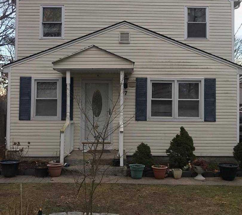 1st image of 87 Webster Ave