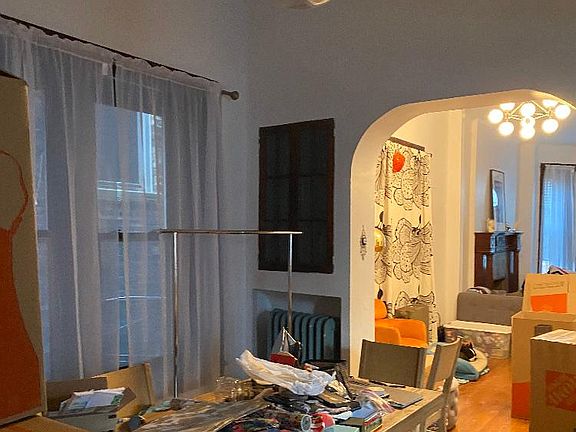 3rd image of 2006 S Ashland Ave APT 1