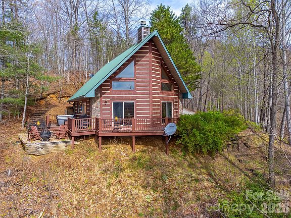 2nd image of 183 Ridge Pl