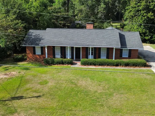 107 Bel Air Dr, Statesboro, GA 30461