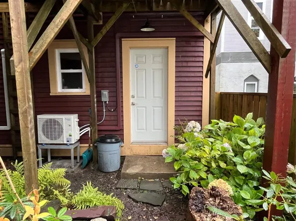 41A Queens Road, St. John's, NL A1C2A6