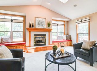 2540 Saint Albert The Great Dr, Sun Prairie, WI 53590