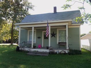 364 S Congress St, Rushville, IL 62681