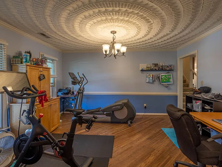 917 Fox Ridge Trl — Photo 26