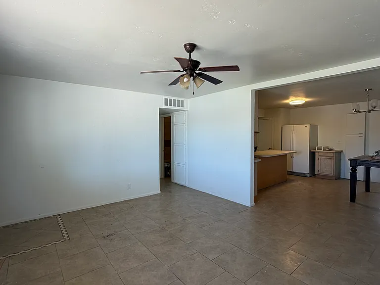 1729 W Pueblo Ave — Photo 8