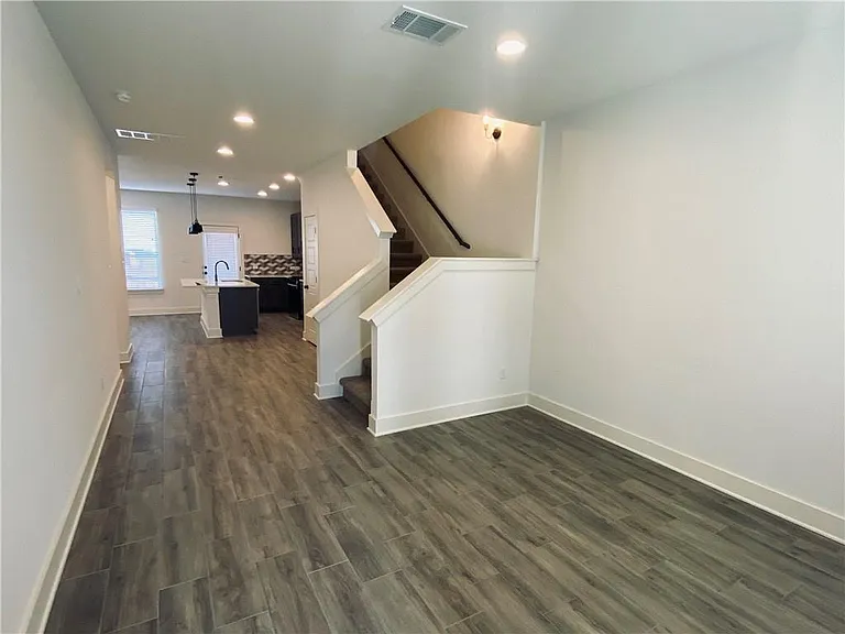 5160 N A W Grimes Blvd #28 — Photo 7