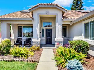 226 Bantry Dr, Vacaville, CA 95688