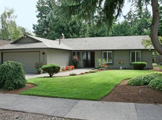 15634 SE Franklin St, Portland, OR 97236