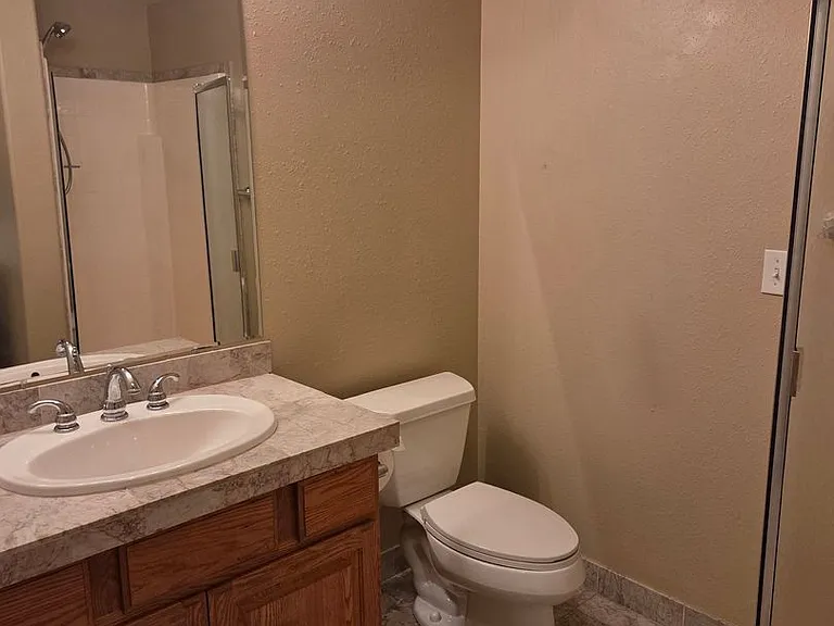 20800 W Willow Springs Dr — Photo 11
