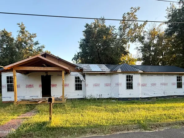 275 Ruby Ave, Drew, MS 38737
