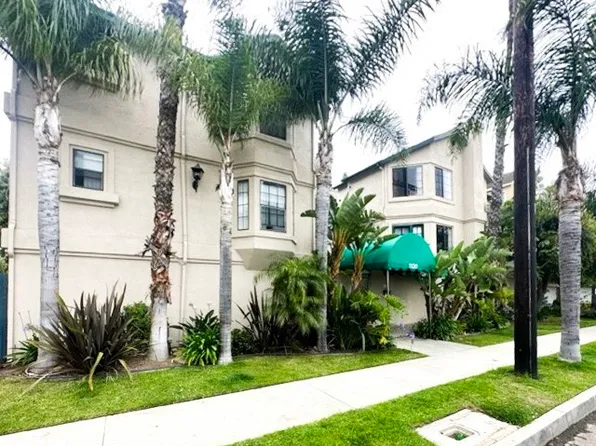1130 Newport Ave Unit 202, Long Beach, CA 90804
