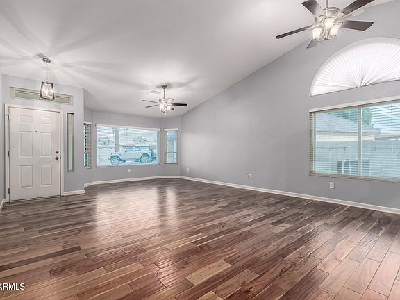 5th image of 1442 E BUTLER Circle