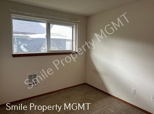 8371 SE Brooklyn St #1, Portland, OR