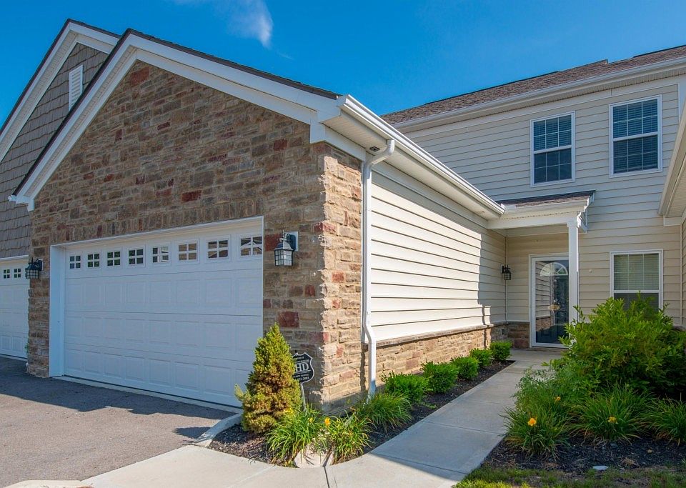 1st image of 6232 Albany Brooke Dr