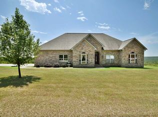 2 Overland Park Rd, Vilonia, AR 72173