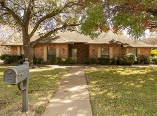 7329 Old Mill Run, Fort Worth, TX 76133