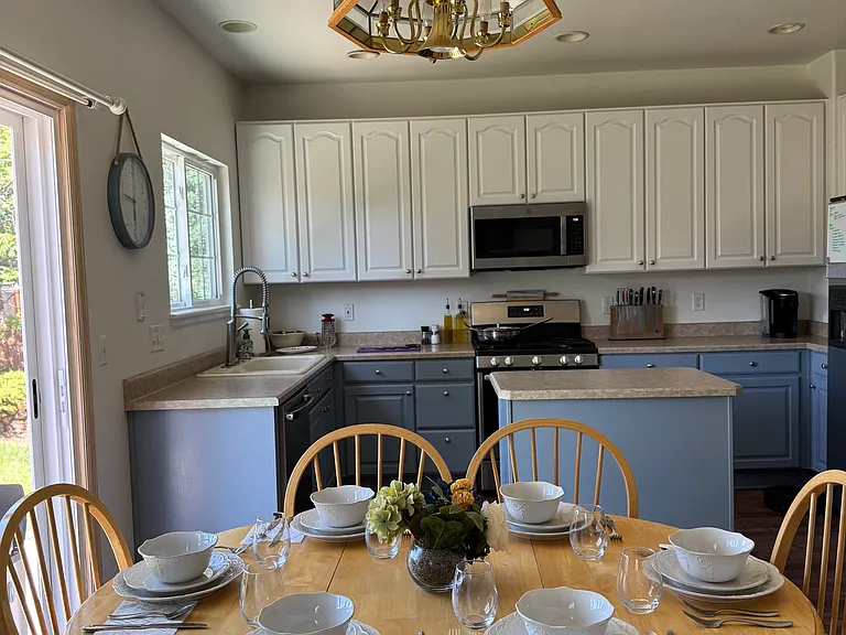 3122 W 105th Ct — Photo 3